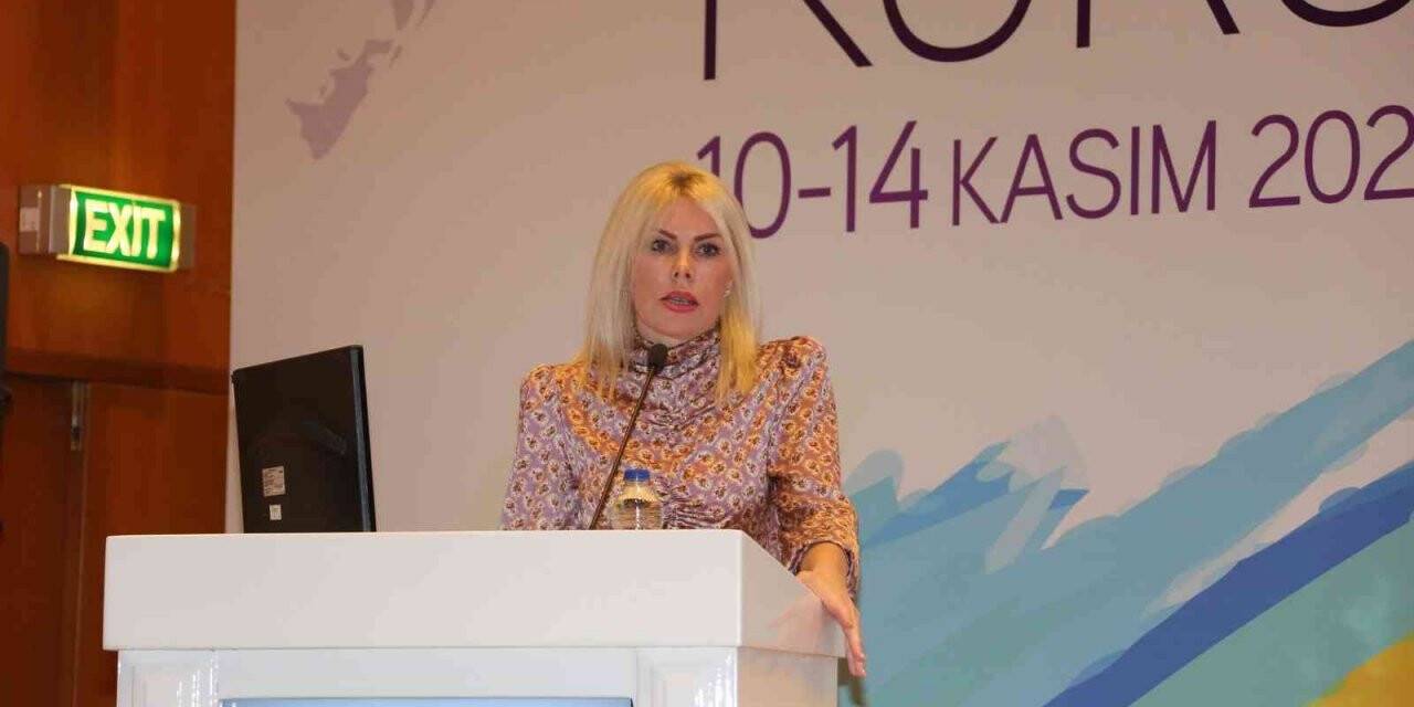 Rektör Özkan: “Plastik cerrahinin ve plastik cerrahların dünyayı değiştirebileceğini biliyorum”