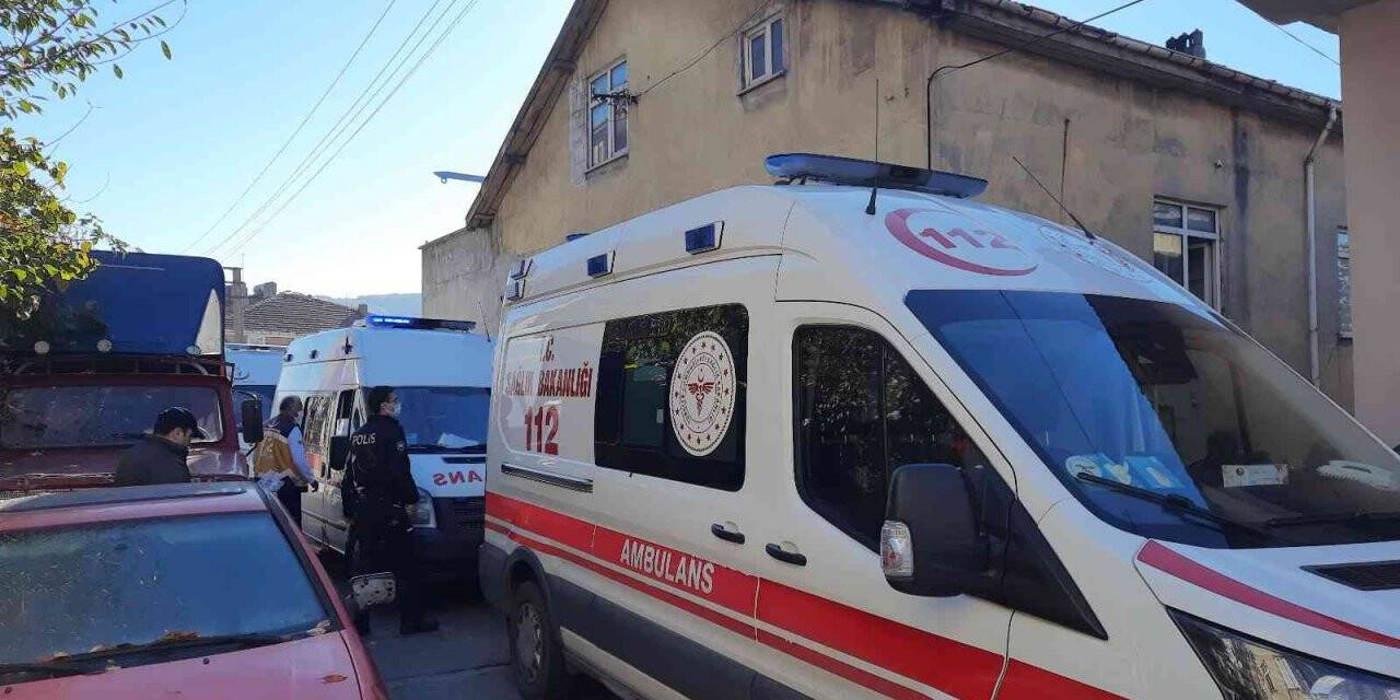 Anne ve iki çocuğu sobadan zehirlendi