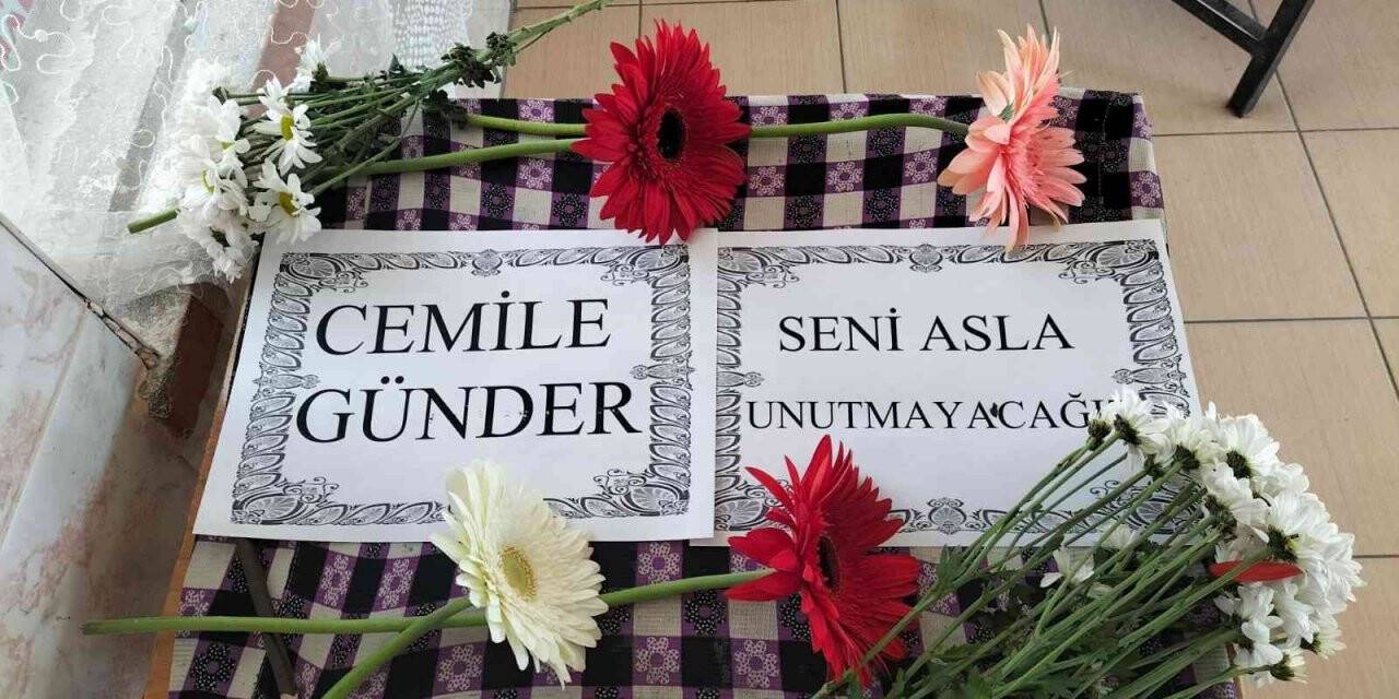 Öğrenciler, ölen arkadaşlarını unutmadı