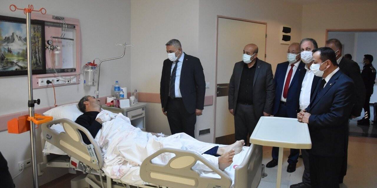 Başhekime "hayırlı olsun", yaralıya "geçmiş olsun" ziyareti