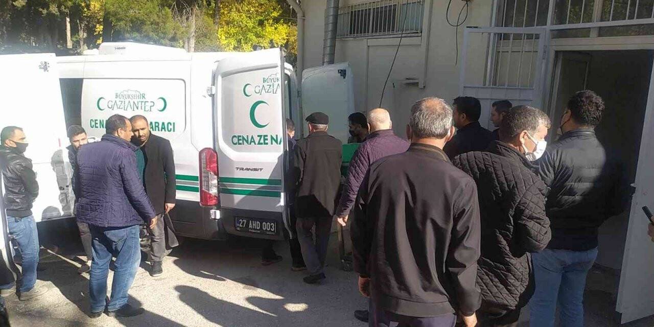 Annesinin ölümüne neden olan evlat gözaltına alındı