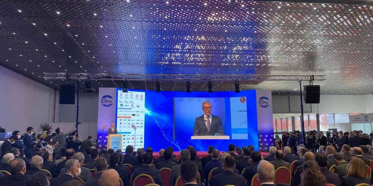 SAHA Expo, 2021 Savunma, Havacılık ve Uzay Sanayi Hibrit Fuarı açıldı
