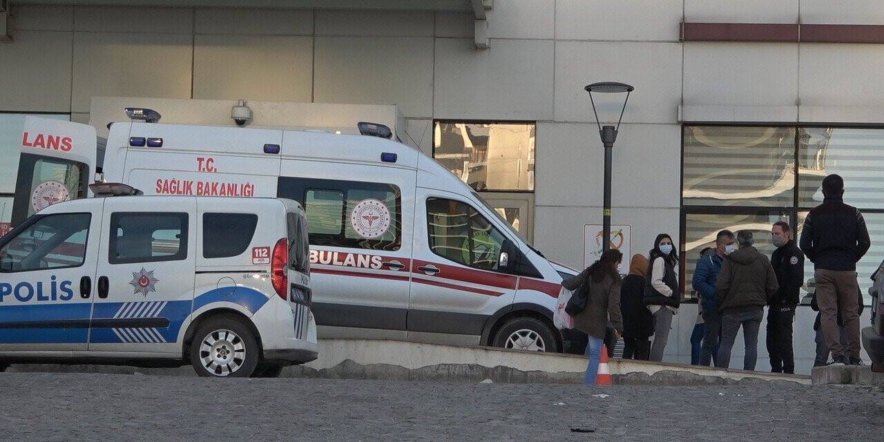 Küçük çocuk, oynamak için girdiği çamaşır makinesinde hayatını kaybetti