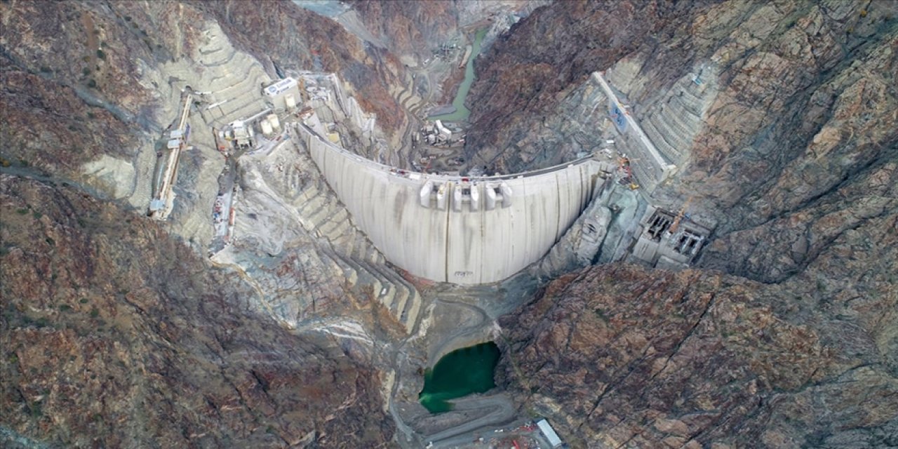 Yusufeli Barajı ve HES inşaatında elektromekanik işlerin yüzde 90'ı tamamlandı