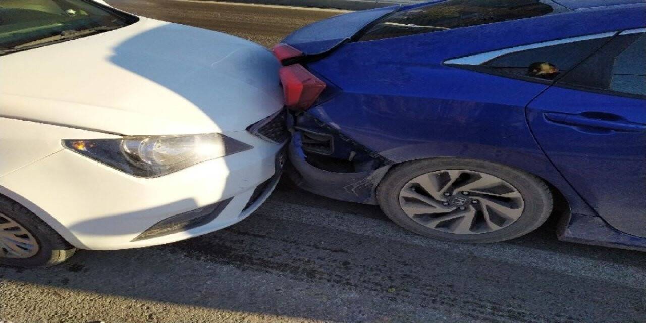 Buzlanma zincirleme kazaya neden oldu