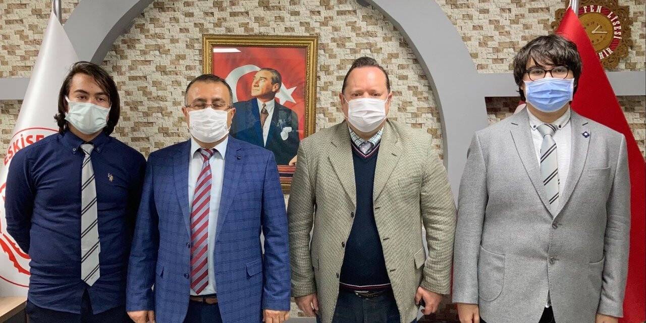 Eskişehir Fatih Fen Lisesi öğrencileri ‘COVİD -19’ ile mücadelede ‘fizik projesi’ hazırlıyorlar
