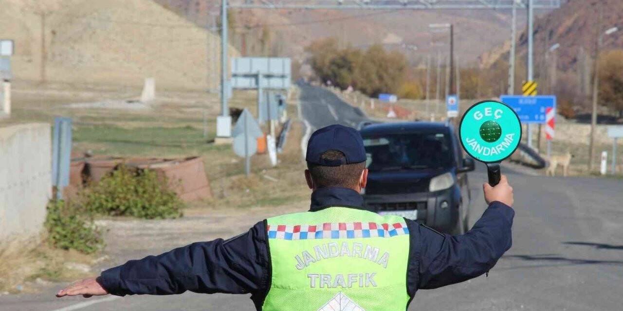 Jandarmadan emniyet kemeri uygulaması