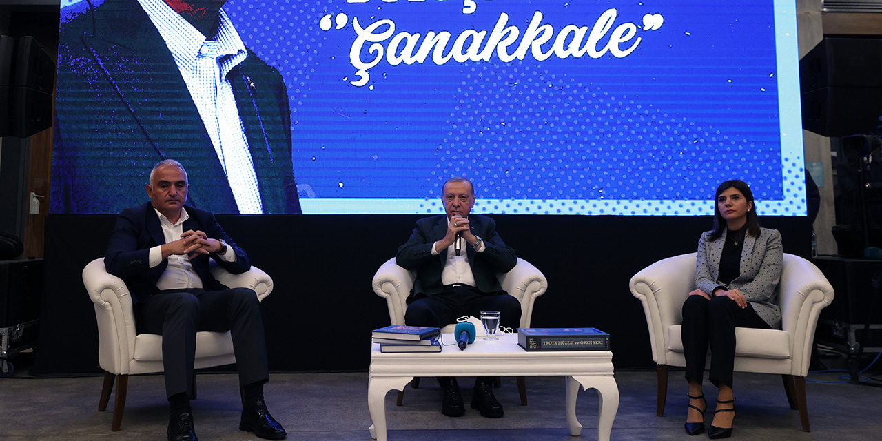 Cumhurbaşkanı Erdoğan: Gençlerimizin, yeni destanlar yazacaklarına inanıyorum