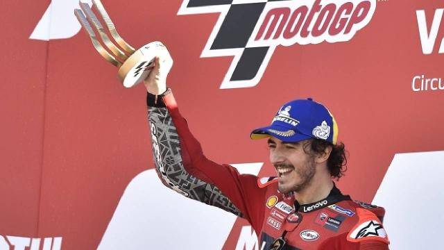 Valencia'da kazanan Bagnaia