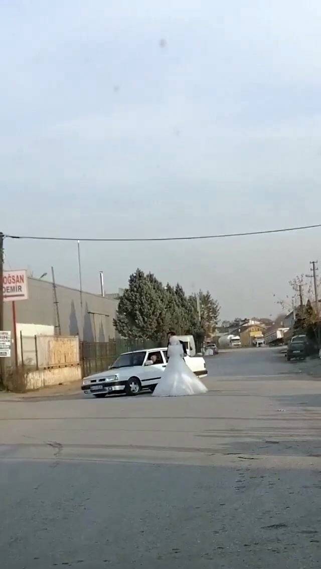 Gelin ve damada drift şovu pahalıya patladı