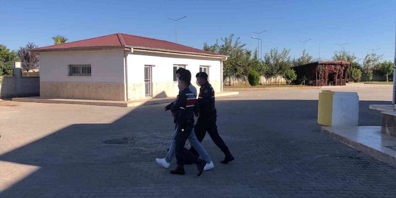 Antalya’da aranan 3 şahıs JASAT timlerince yakalandı
