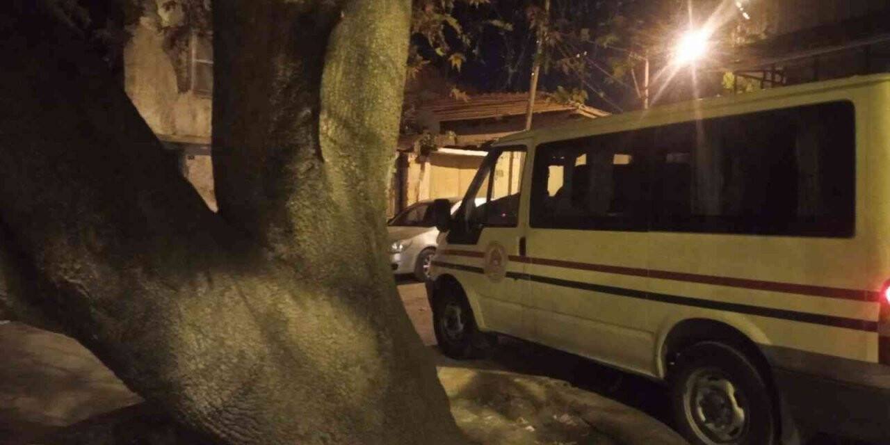 Düğünde ’Yan baktın’ kavgası: 1 ölü