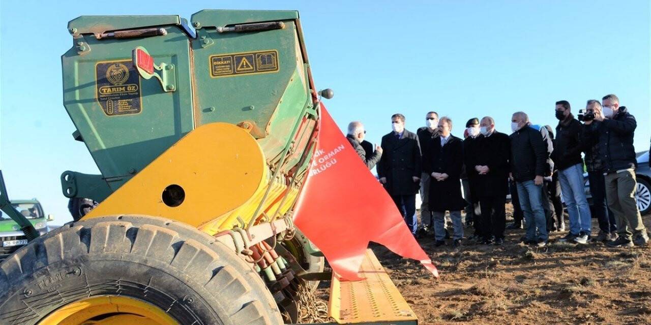 Bilecik’te 700 dönümlük atıl arazi üretime kazandırıldı