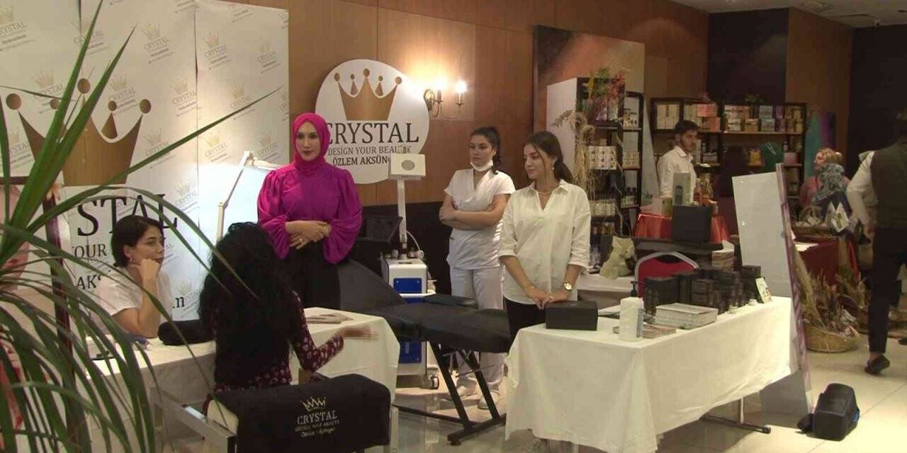 Kadınlara yönelik alışveriş ve bakım fuarı İstanbul’da açıldı