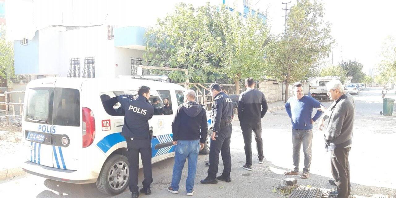 İki grup arasında bıçaklı kavga: 1 yaralı
