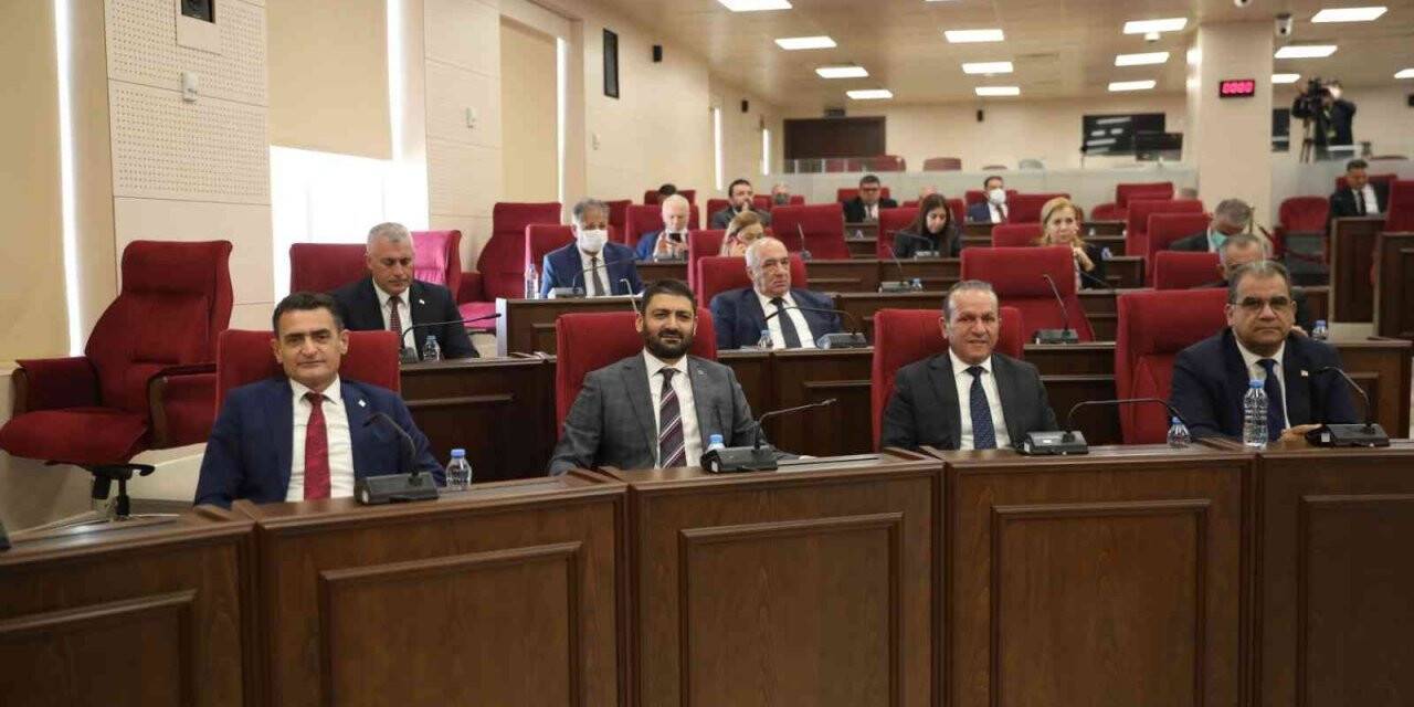 KKTC’de UBP-DP koalisyon hükümeti güvenoyu aldı