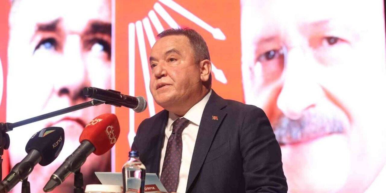 Başkan Böcek: “Antalya örtü altı üretimde birinci sırada”