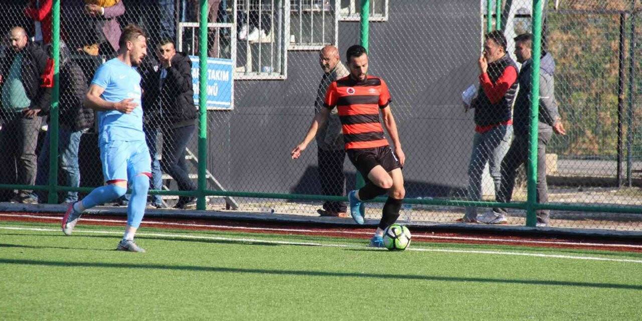 Bölgesel Amatör Lig: Kovancılarspor: 1 - Elazığ Yolspor: 1