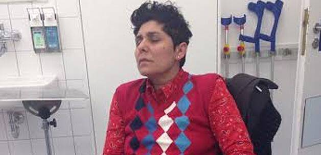 Ünlü şarkıcı saldırıya uğradı!