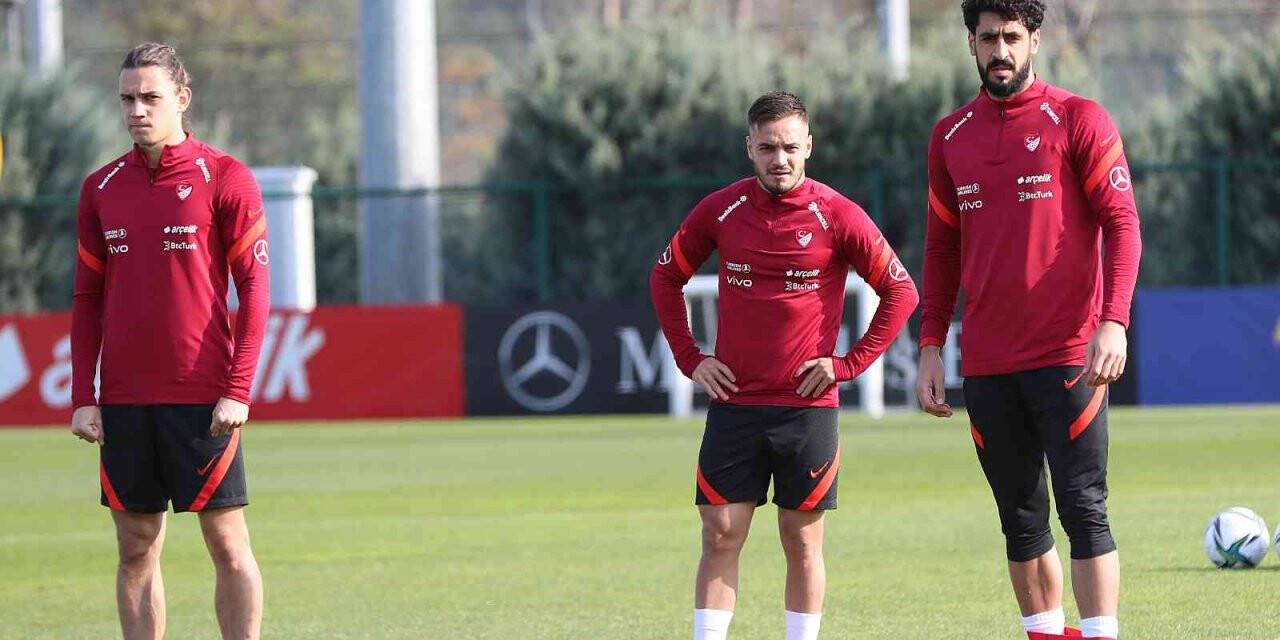 A Milliler, Karadağ yolculuğu öncesi Riva’da çalıştı