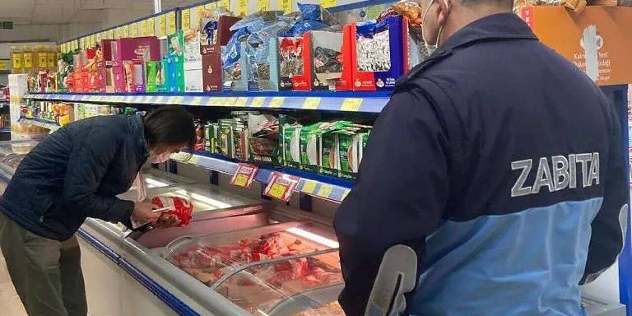 Pazaryeri’nde market ve gıda satış yerleri denetlendi