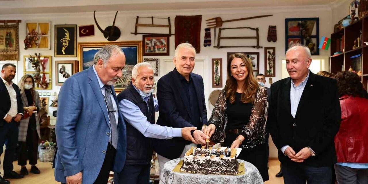 Büyükşehir Kent Şairleri Topluluğu 8 yaşında