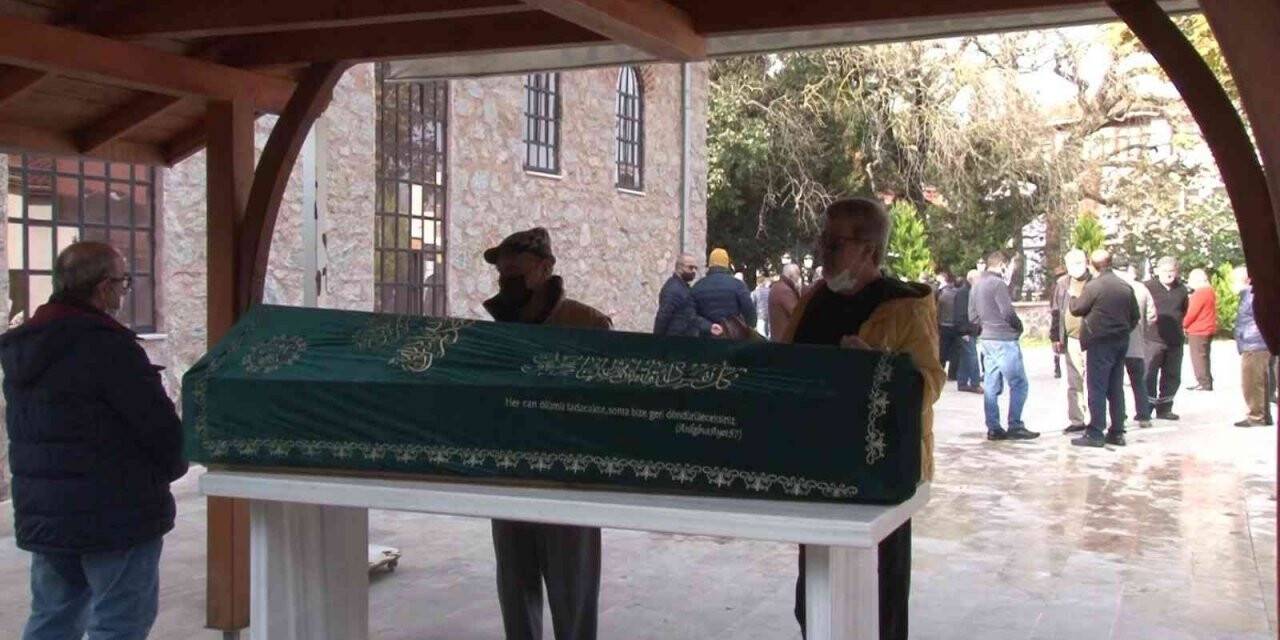 Aysun Kayacı’nın babası Selahattin Kayacı son yolculuğuna uğurlandı