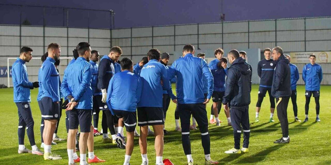 Çaykur Rizespor Konyaspor’a hazırlanıyor