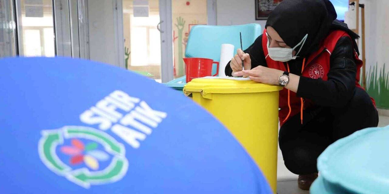 Gençlik merkezinden “Sıfır Atık Projesi" seferberliği