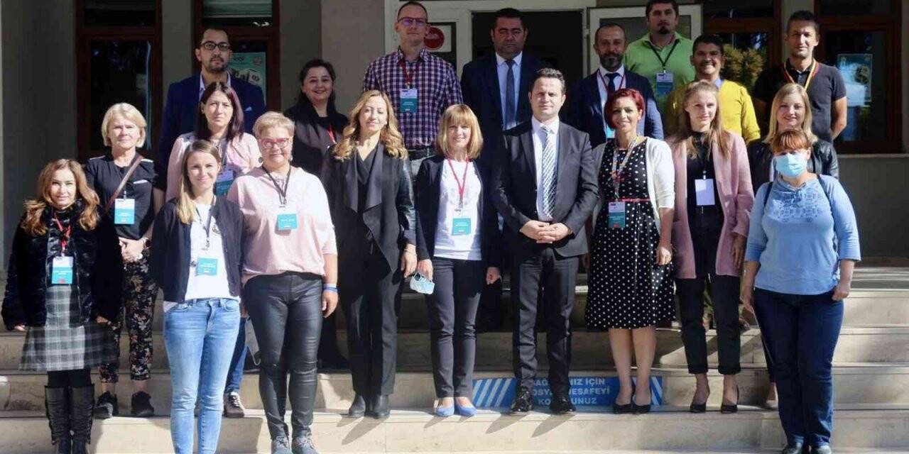 Erasmus ‘Öğrenme Tutkusu’ projesi sertifika töreni