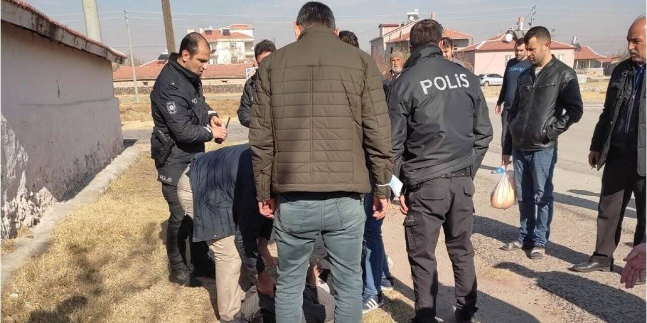 Azılı hırsız çalıntı bisikletle kaçmak isterken evin çatısında yakalandı