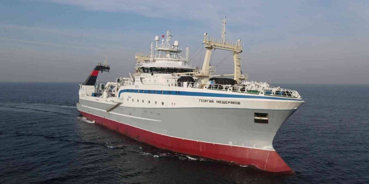 Tersan, süper fabrika gibi balıkçı gemisini teslim etti