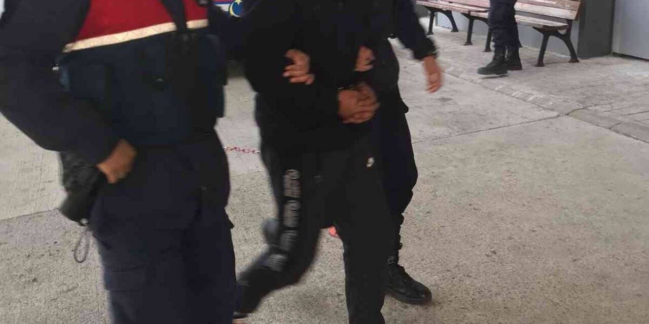 Devlete ve cumhurbaşkanına hakaretten gözaltına alınan şahıs tutuklandı