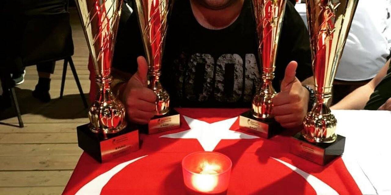 Halter camiası yasta