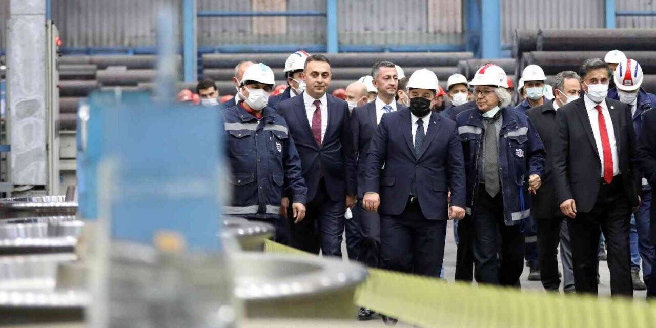Kardemir yerli ve milli tren tekerini rayına oturttu