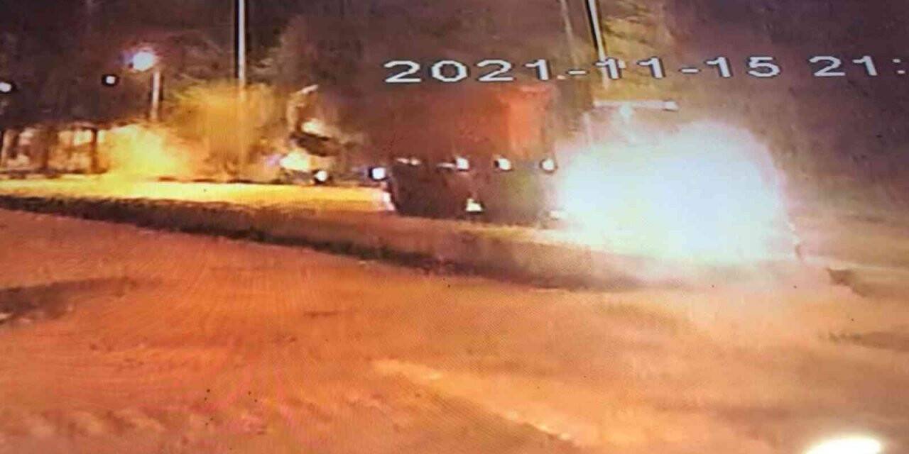 Kontrolden çıkan ticari araç takla atarak savruldu: 2 yaralı