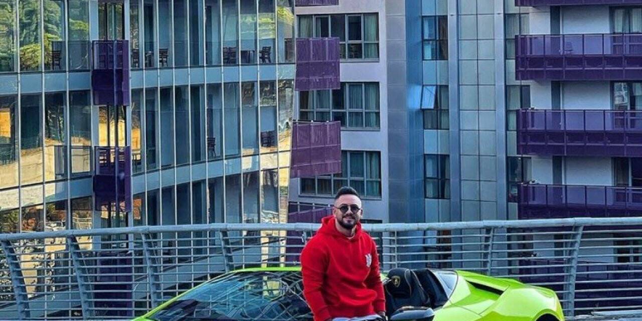 Havalimanı yolunu kapatıp yarış yapan araçlardan birinin Gökhan Çıra olduğu ortaya çıktı