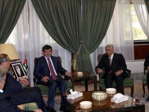 Dışişleri Bakanı Davutoğlu Ürdün'de