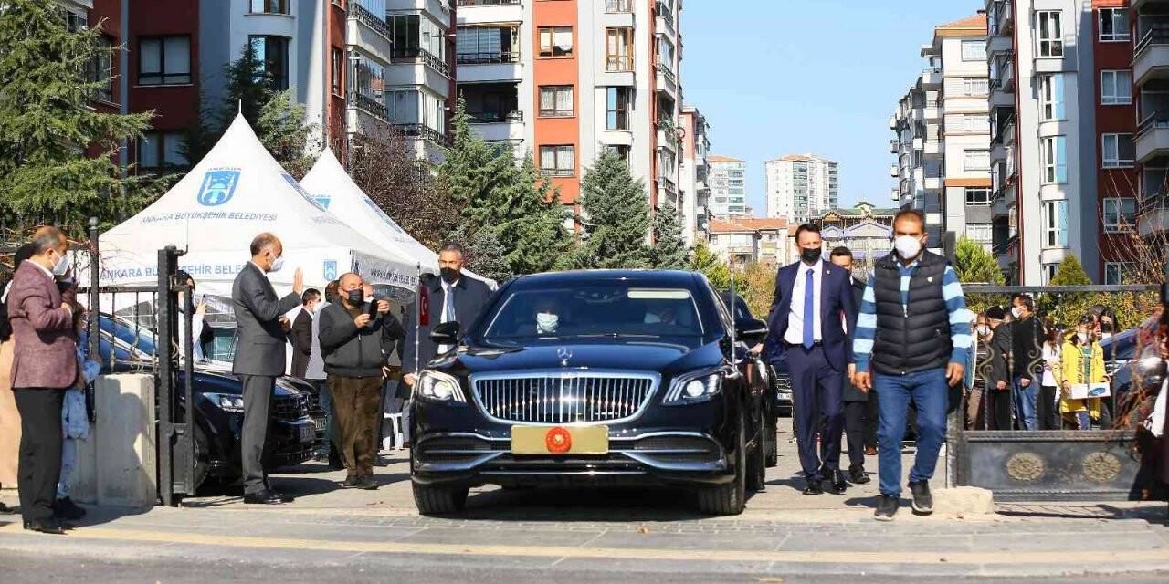 Cumhurbaşkanı Erdoğan’dan Başak Cengiz’in ailesine taziye ziyareti