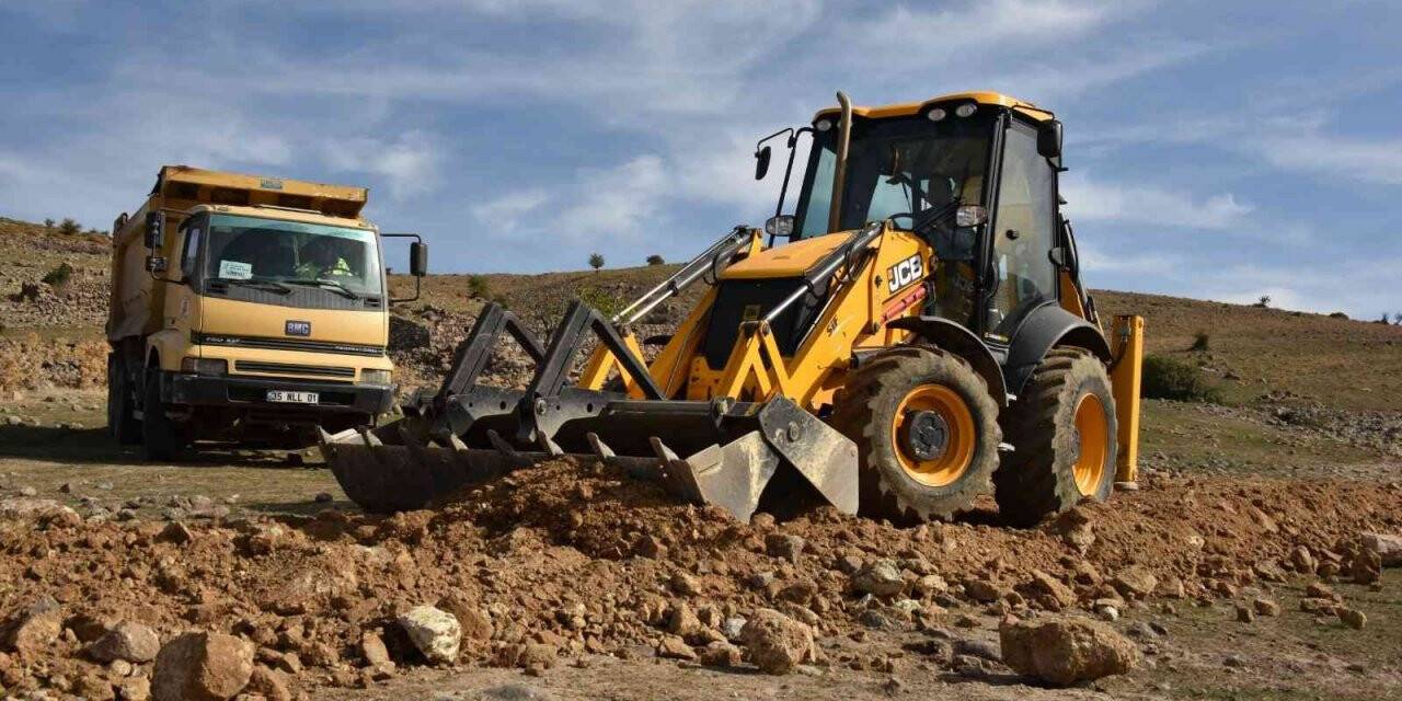 Aliağa’da çalışmalar tüm hızıyla sürüyor