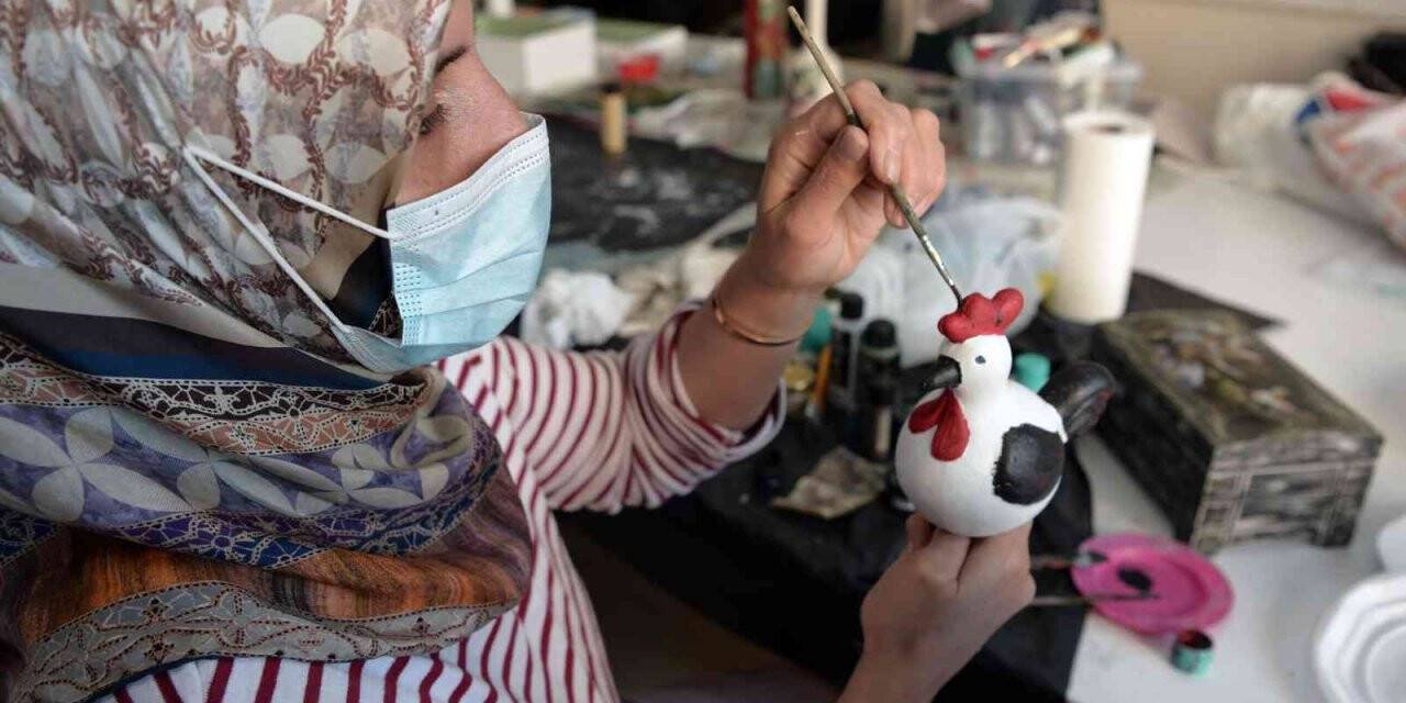 Bu kursta peçeteler sanat eserine dönüşüyor