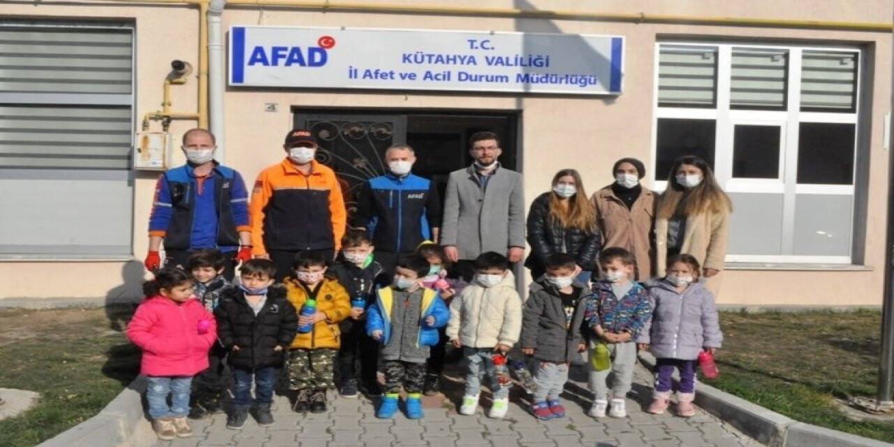 Anaokulu öğrencilerinden Kütahya AFAD’da ziyaret