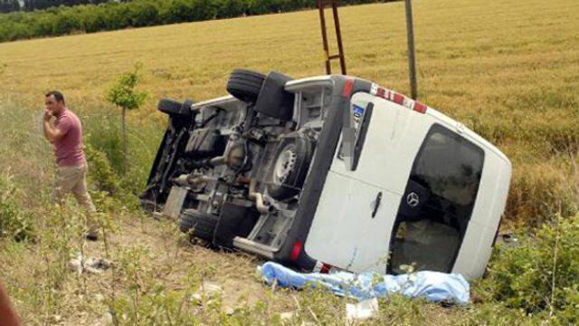 Tur Minibüsü Devrildi: Rus Turist Kız Öldü, 7 Yaralı