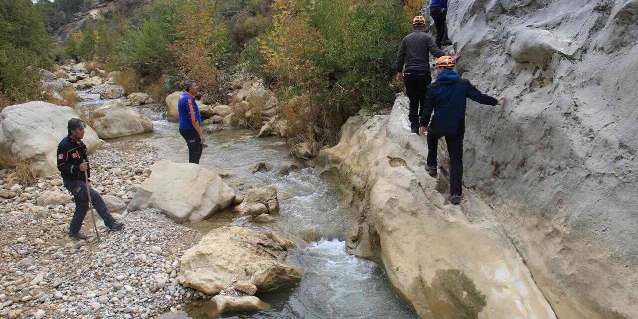 Yörük kızı Müslüme’yi arama çalışmaları 9’uncu gününde sürüyor