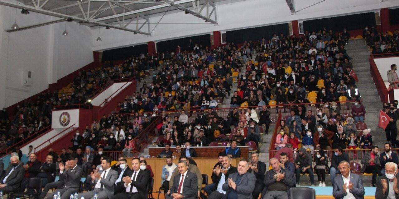 Ali Kınık Seydişehir’de konser verdi