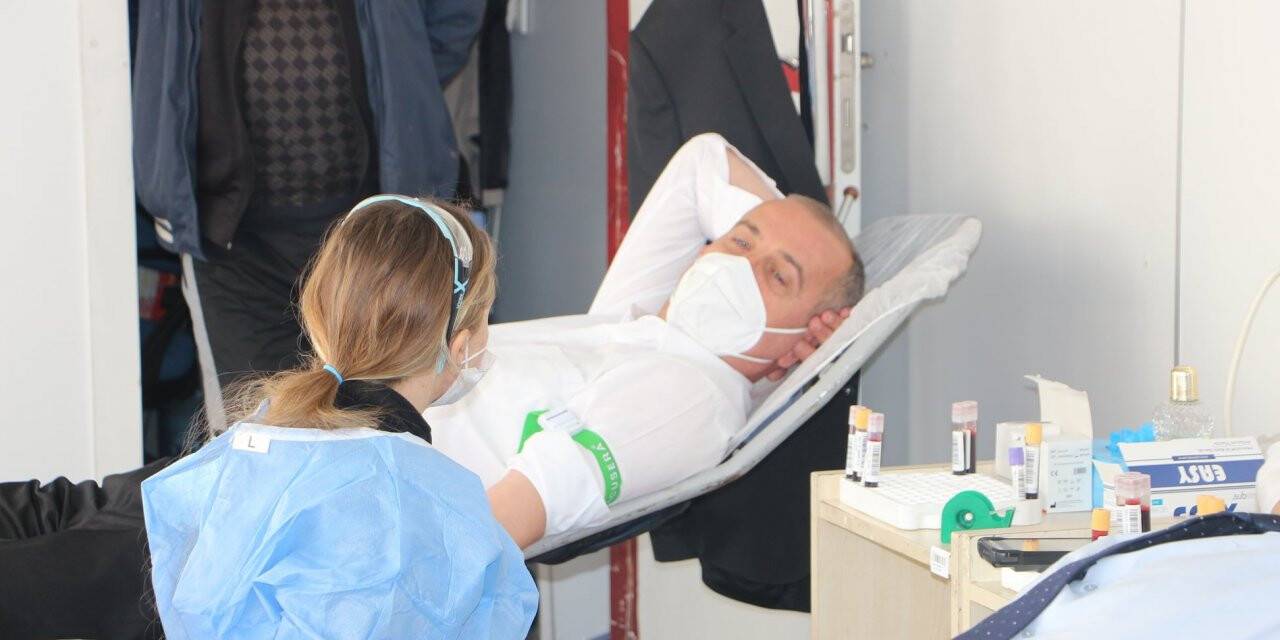 Yunak’ta kan bağışı kampanyası