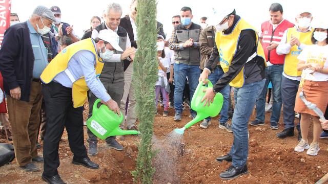Türkiye - Kore Dostluk Ormanı için ilk fidanlar toprakla buluştu