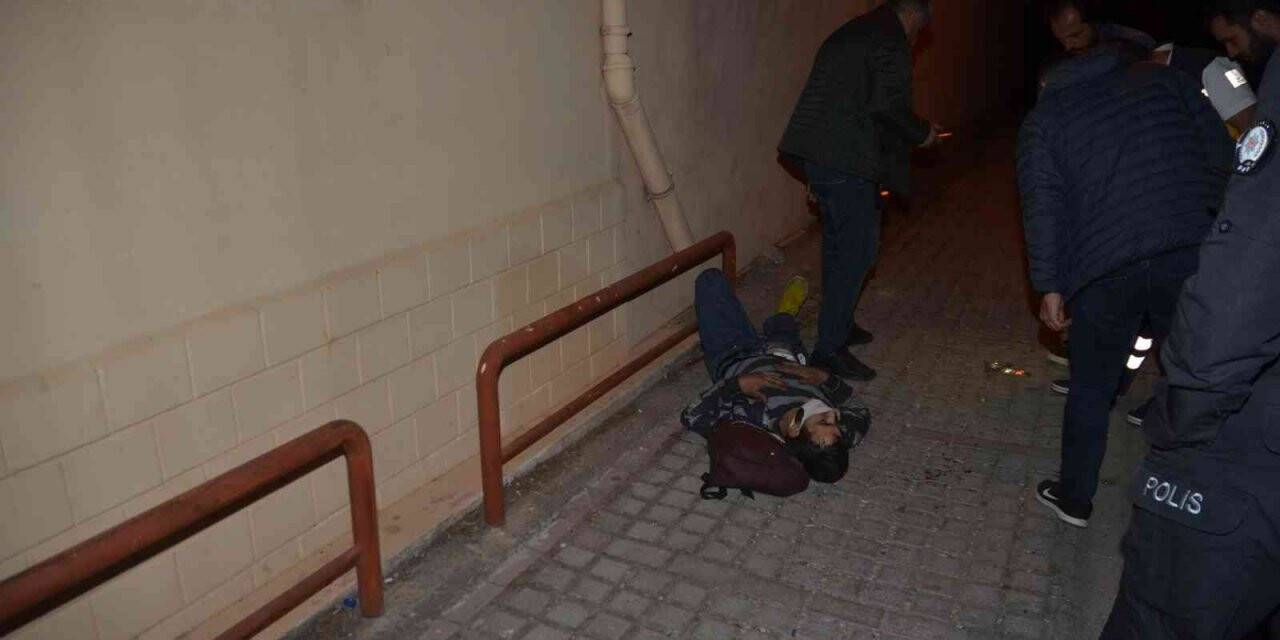 Tartıştığı kişiyi bacağından silahla vurup kaçtı