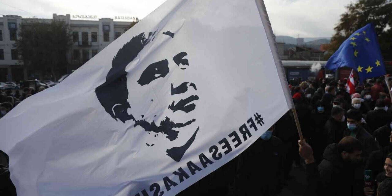 Gürcistan’ın eski Cumhurbaşkanı Saakaşvili 50 gün sonra açlık grevini sonlandıracak