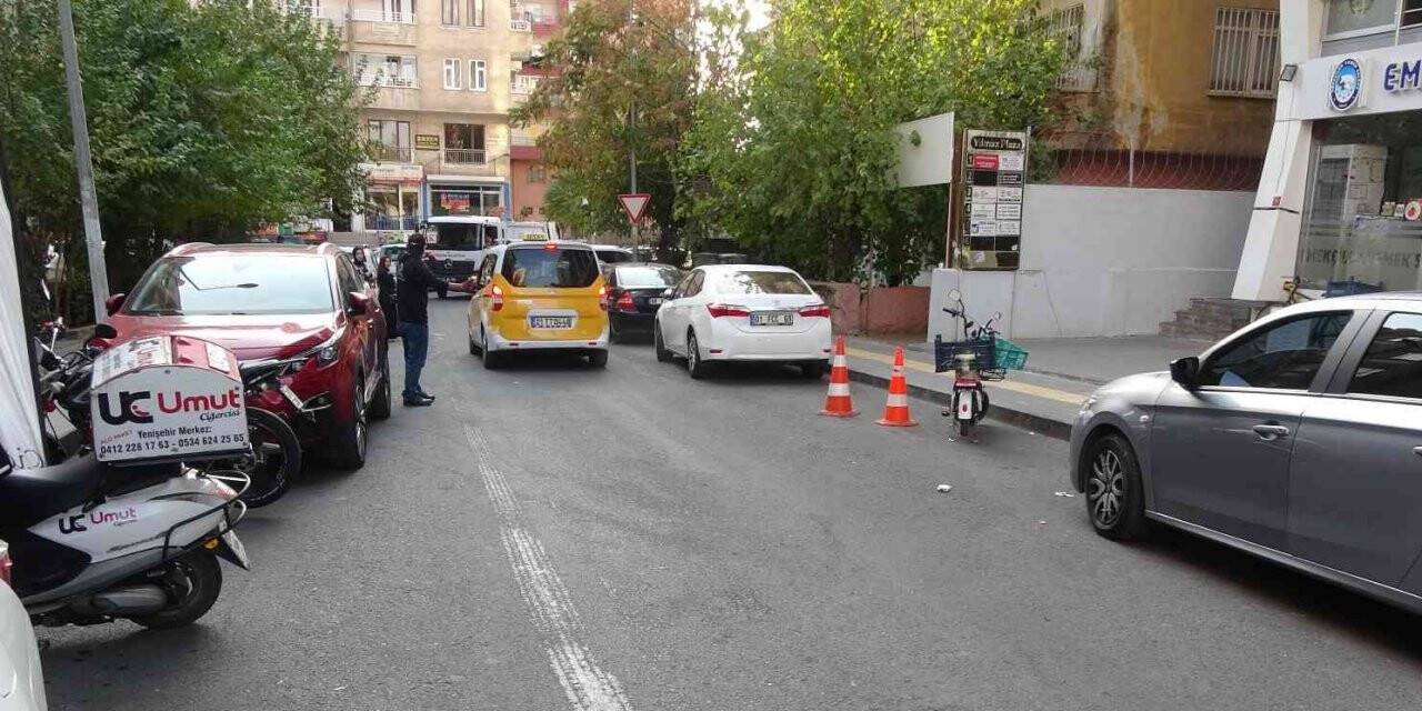 Takip ettiği şahsı sokak ortasında vahşice öldürdü, o anlar kameraya yansıdı